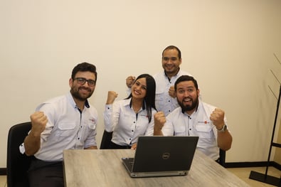 2022_Guatemala_Seguros-G-T-Large-Company-Photo