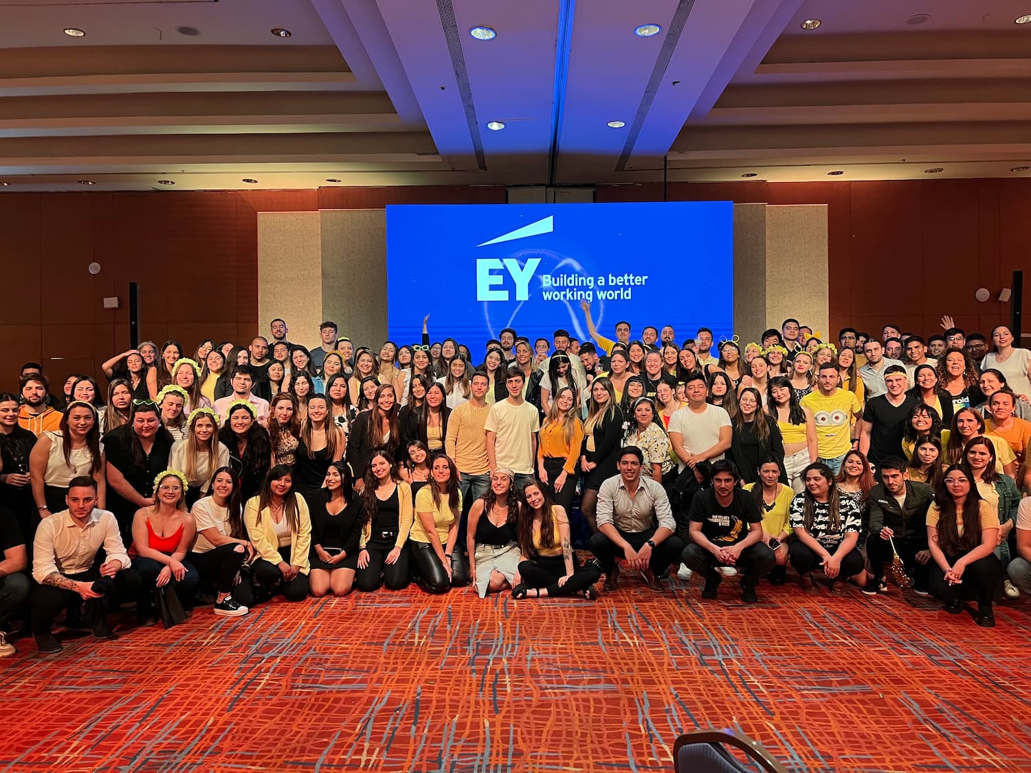 2023-Latin-America-MNC-EY-Company-Photo