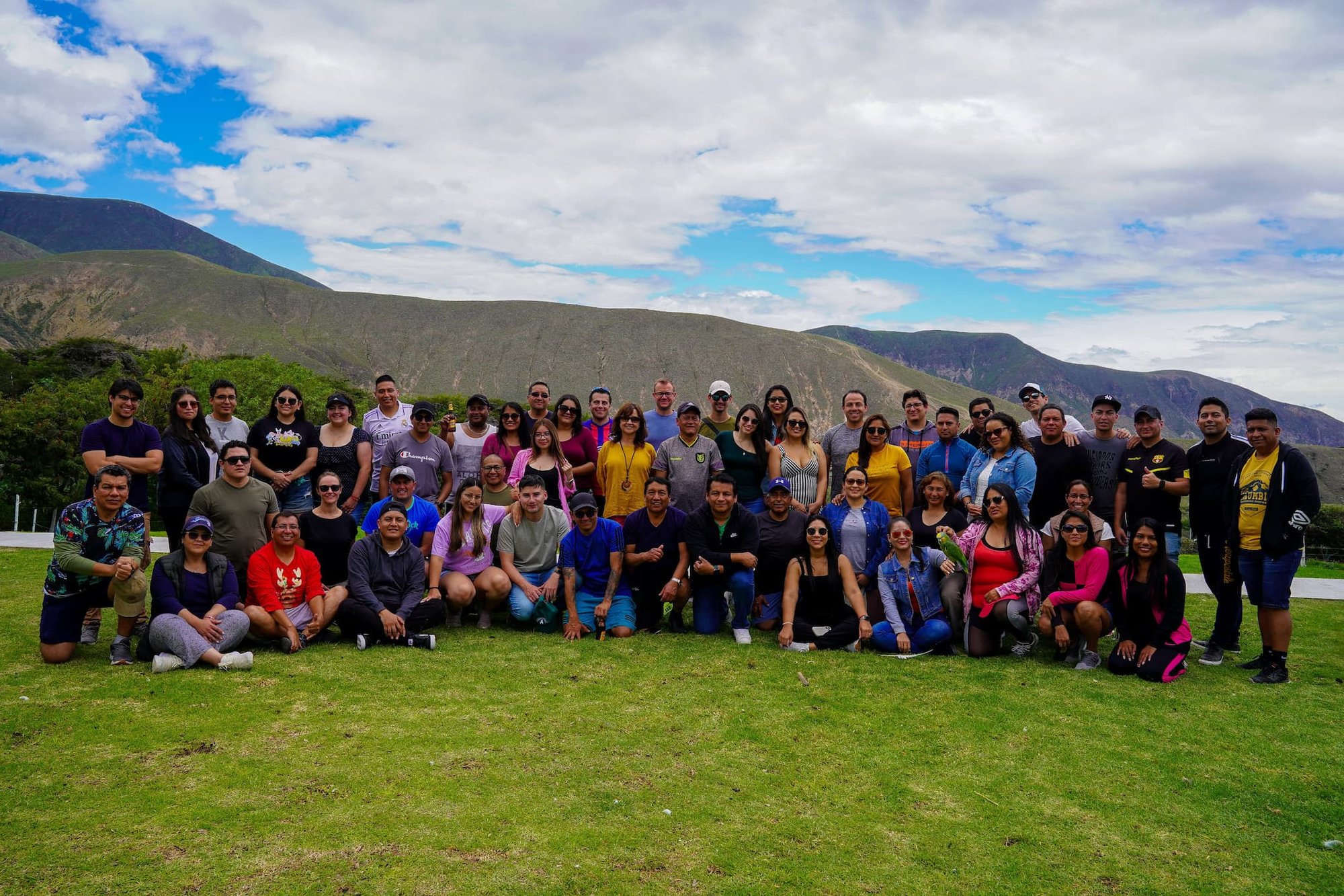 2024-Ecuador-Binaria IT Services - Photo