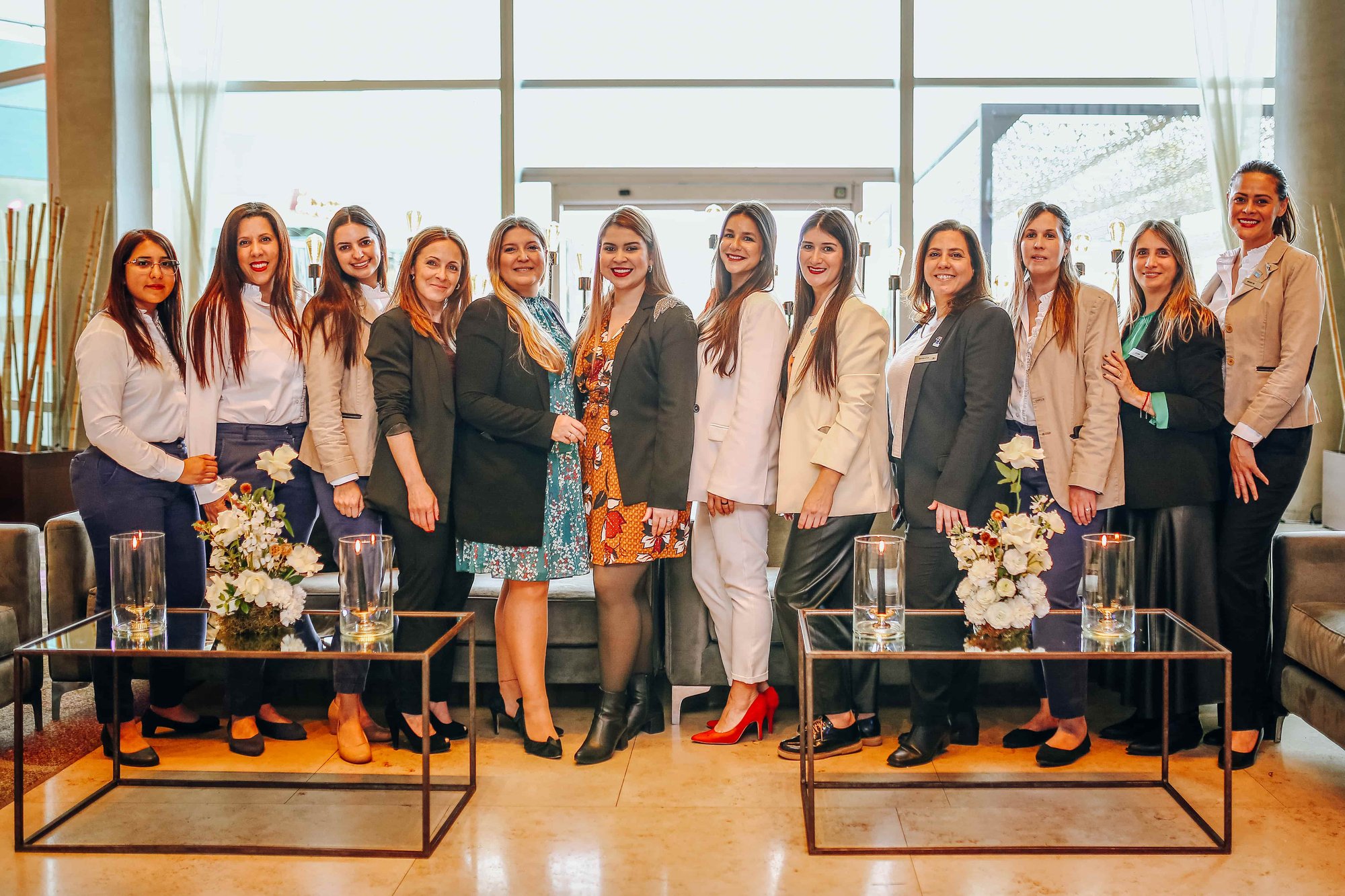HILTON-Mujeres (1)